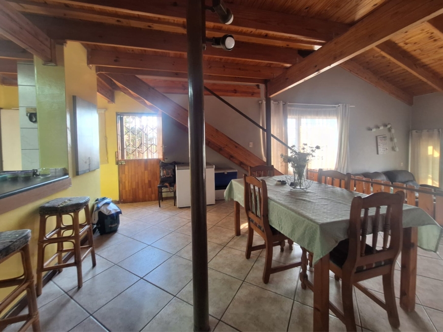 To Let 2 Bedroom Property for Rent in Meerhof North West